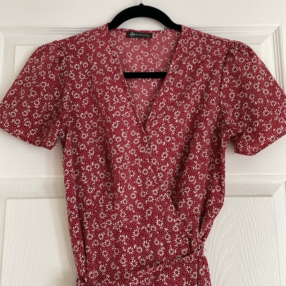 PrettyGarden Floral Wrap Dress 🌻 - Picture 8 of 11
